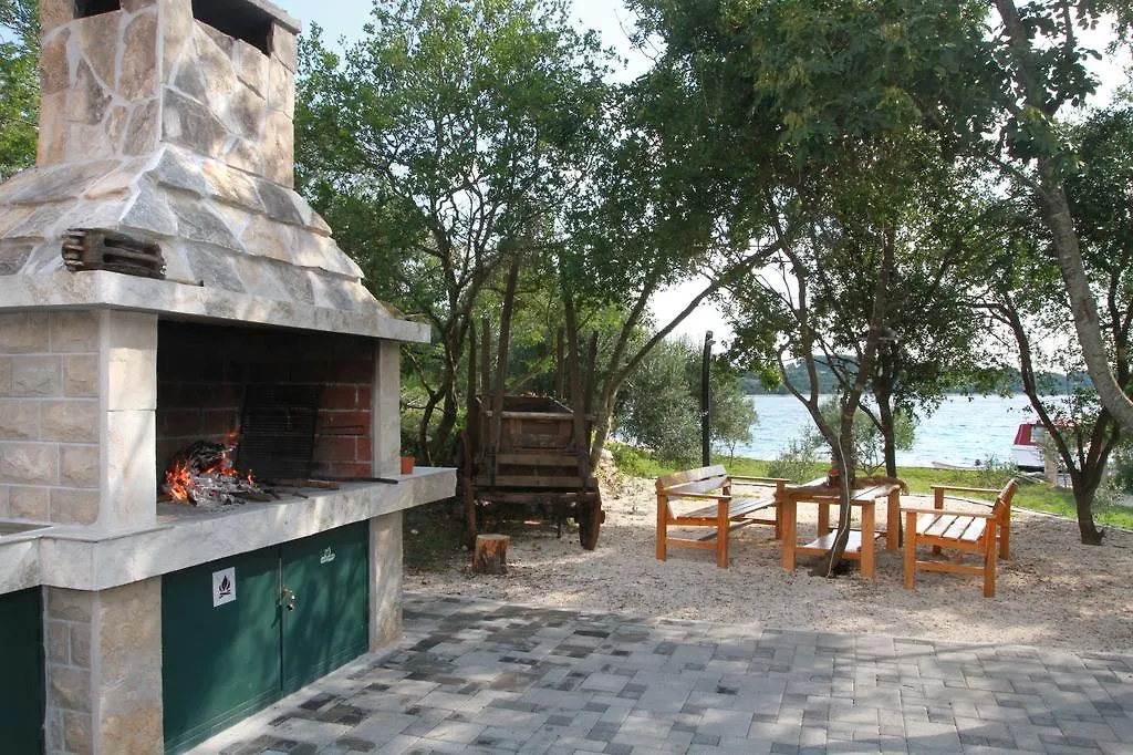 Holiday Batarelo Trogir Holiday home